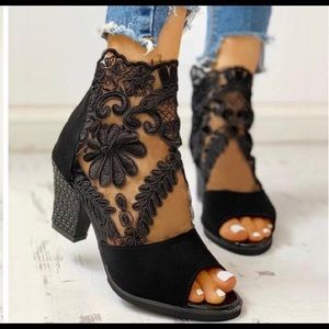 Lace Mesh Insert Chunky Heeled Boots